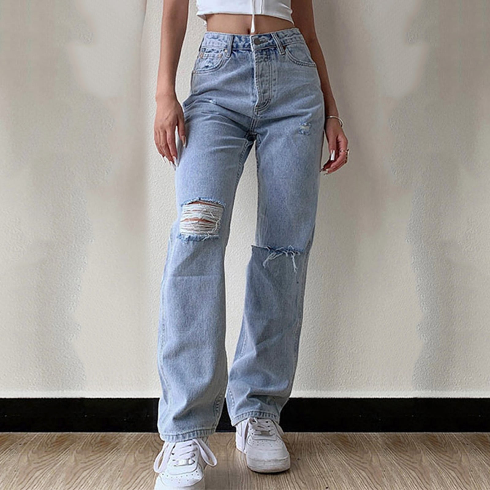 How to Style Baggy Jeans | POPSUGAR Fashion